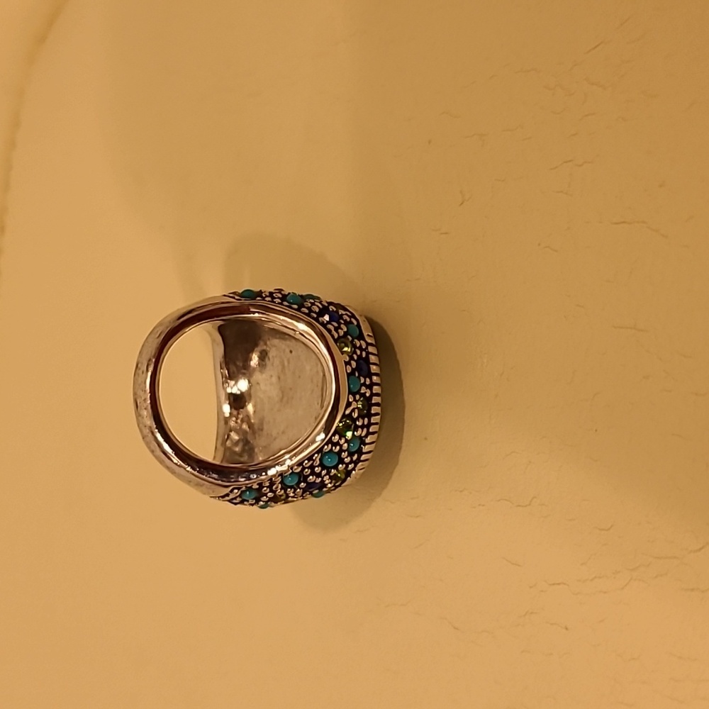 Jewelry - Picture 4 of 4